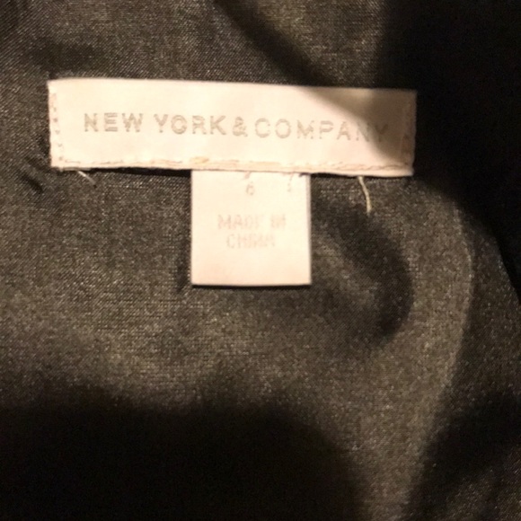 Black New York and company dress. Size 6. Worn 1x. - Picture 4 of 7